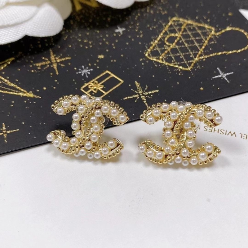 Ch**el earrings